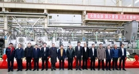 中国制造的最大的聚丙烯挤出造粒机在大连生产